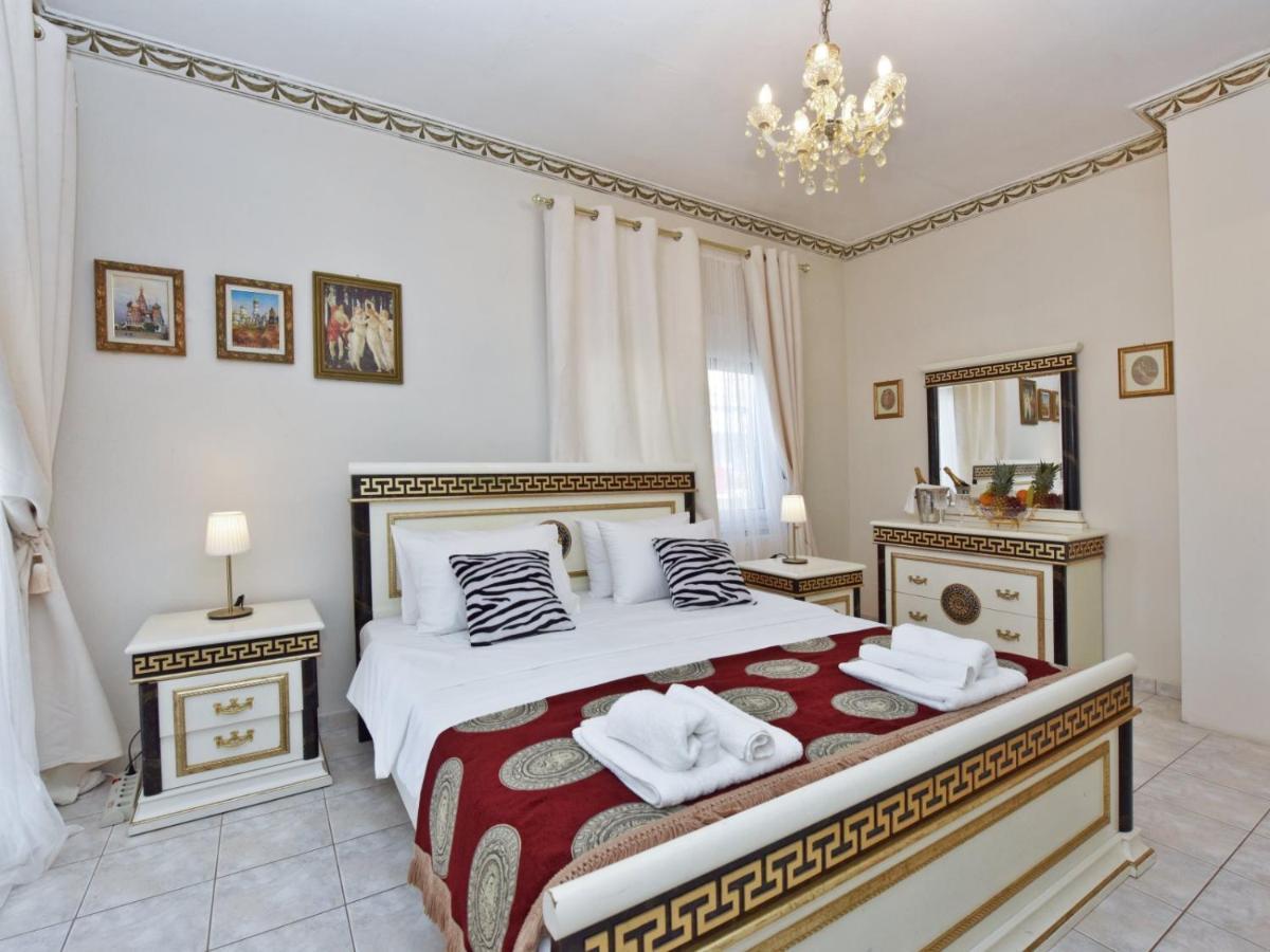 Apartamento Royal House Nea Moudania Exterior foto